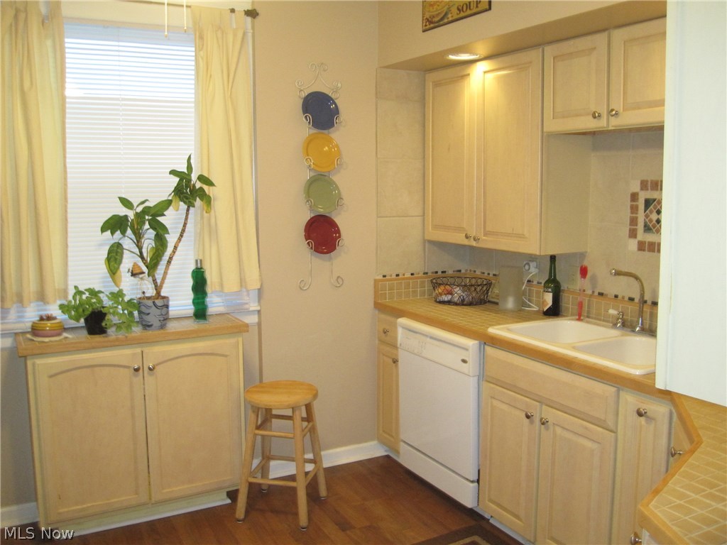 Matthews & Gilbert 03 - Residential