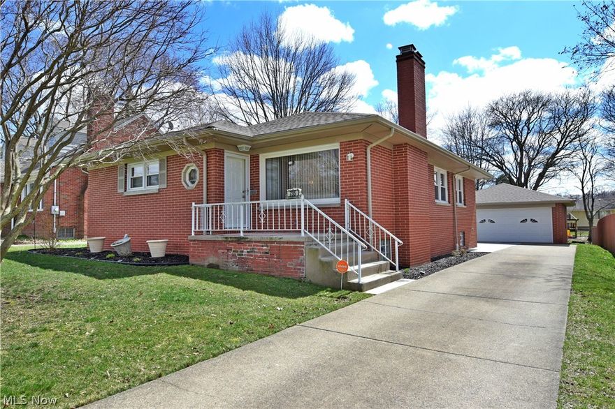 Quality all brick ranch with 3 Bedrooms, 2 full baths, a 2 car garage and a finished basement which makes this home over 2000 sq. ft! Refinished hardwood floors in the living room dining room and hallway. Stone fireplace in the living room and a fresh coat of neutral paint. New flooring in the spacious kitchen and 3 large bedrooms with a full bath and new tub/surround. Downstairs is a fully renovated kitchen and a huge rec room area with a gas fireplace! Finished basement area has a new, upgraded ceiling tile.Full bath in the basement makes this area perfect for entertaining all of your friends and family! Enclosed patio overlooks the private backyard. Other major updates include, new roof,gutters, soffit and facia, glass block windows in basement,new sections of concrete drive, exterior doors, new appliances in downstairs kitchen, custom blinds throughout stay. One year Home Warranty paid by the seller to the lucky new home owner!