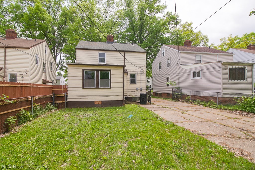 Shaker Lee - Residential Lease