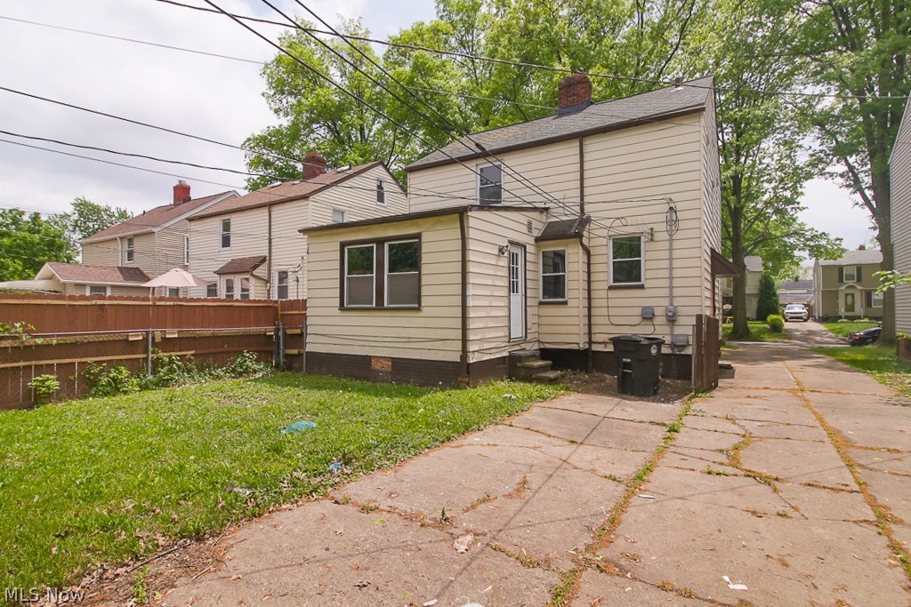Shaker Lee - Residential Lease