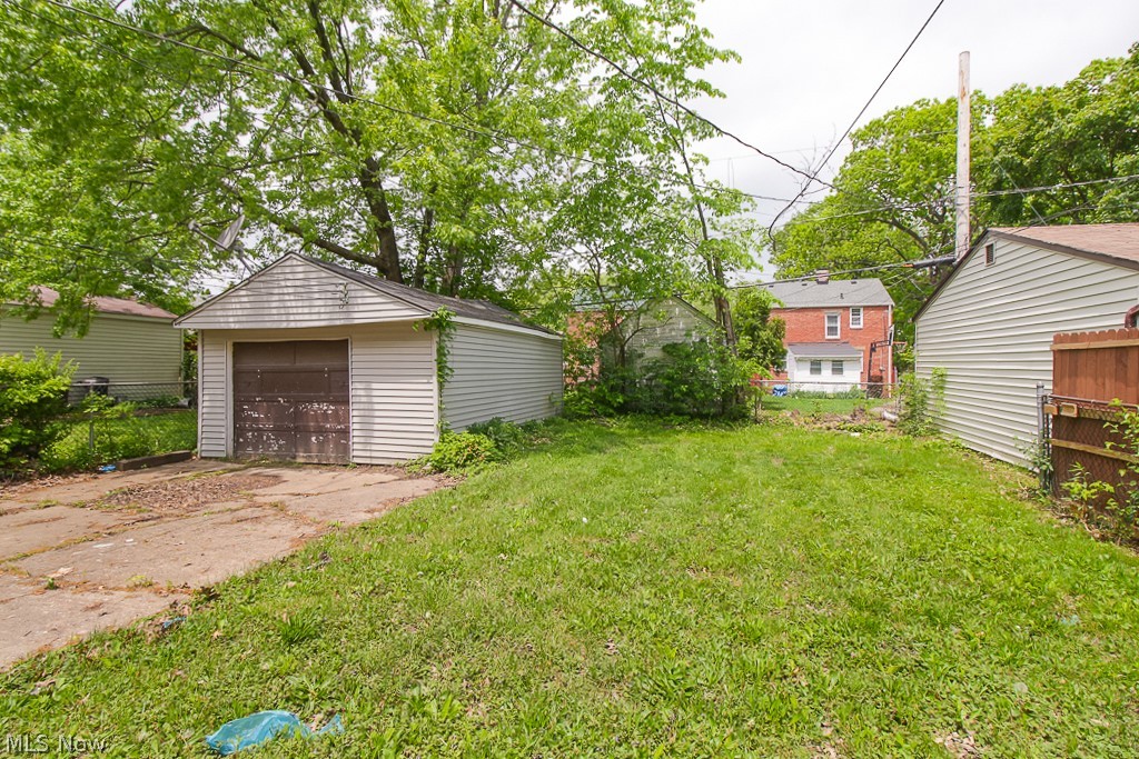 Shaker Lee - Residential Lease