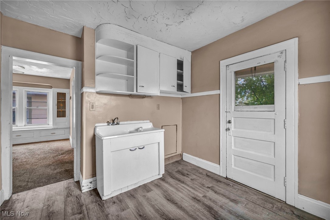 Wolfe-Sill Realty Companys Street - Residential Income