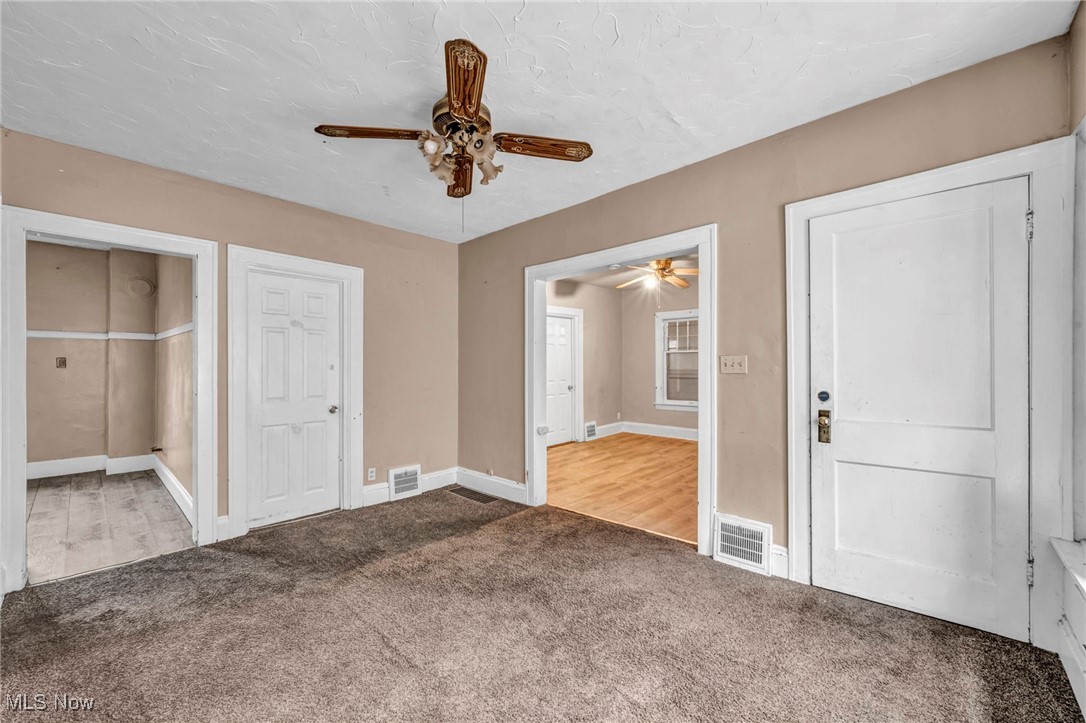 Wolfe-Sill Realty Companys Street - Residential Income