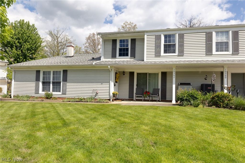 Photo of 10362 Independence Drive #19B, North Royalton, OH 44133 (MLS # 5206242)