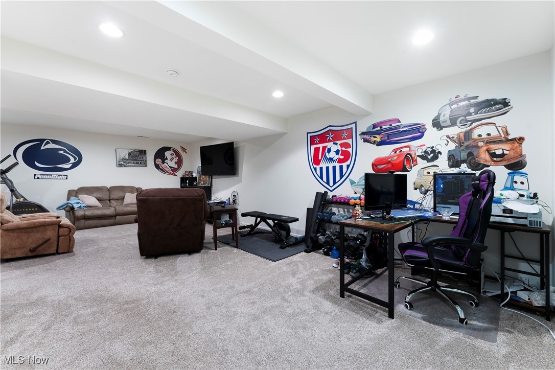 1235 Winter Fern Avenue, Springfield, Ohio image 31