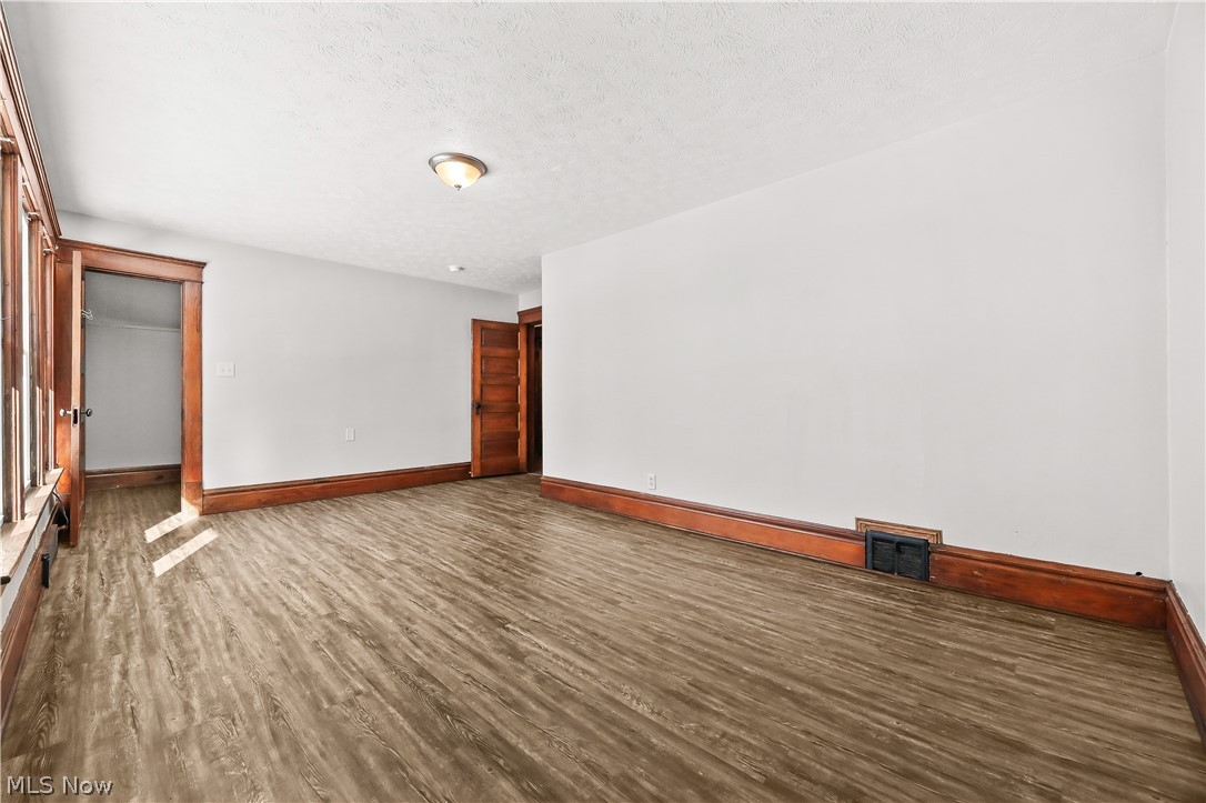 Ambrose L Cotter Farm Allotmen - Residential