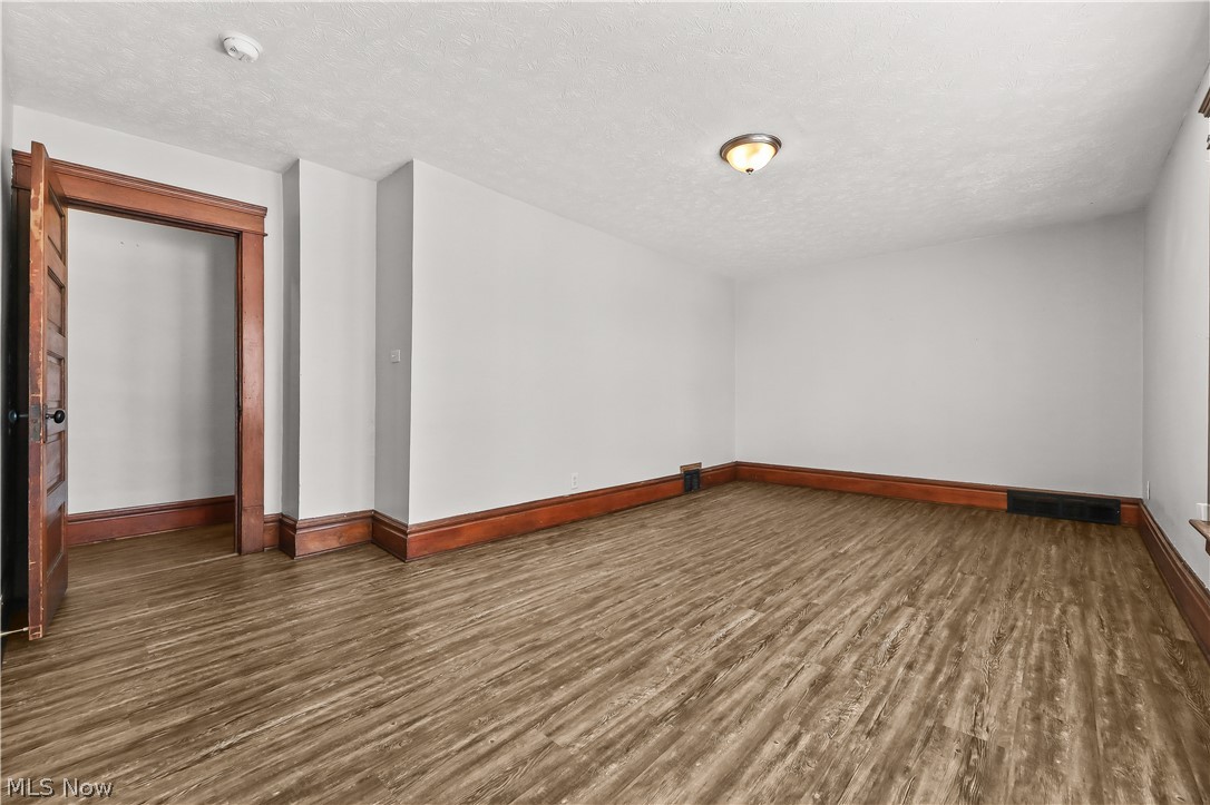 Ambrose L Cotter Farm Allotmen - Residential