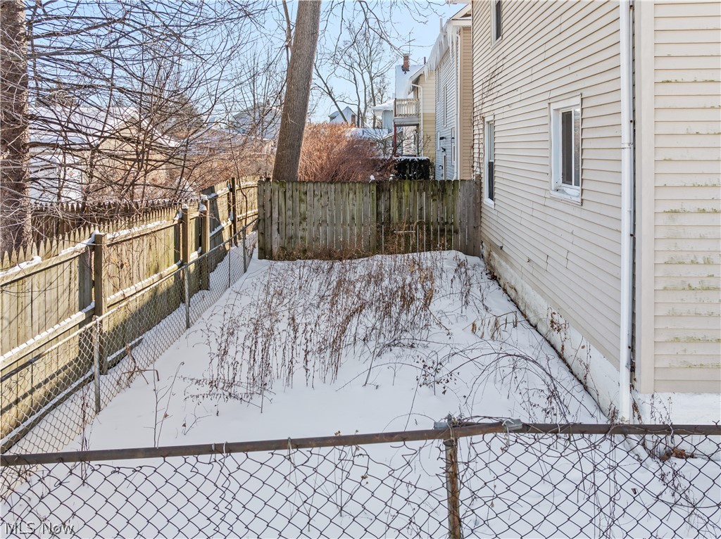Ambrose L Cotter Farm Allotmen - Residential