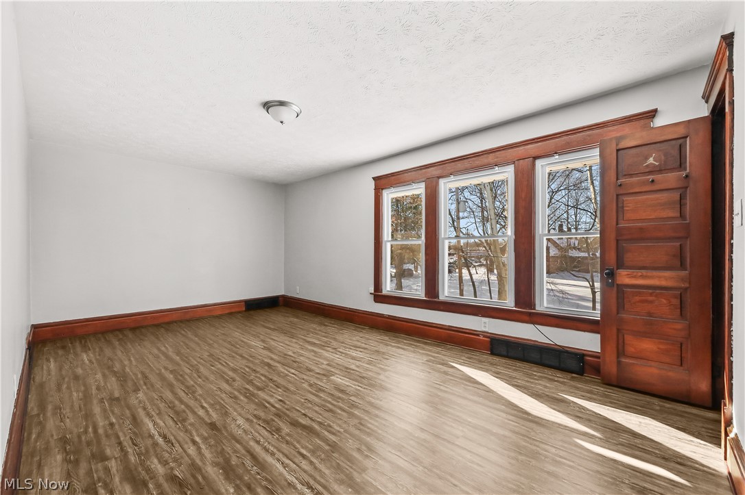 Ambrose L Cotter Farm Allotmen - Residential