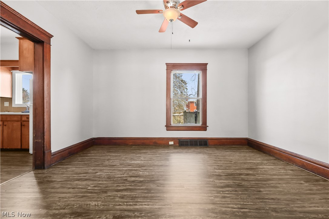 Ambrose L Cotter Farm Allotmen - Residential