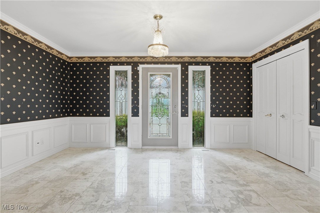 940 Knollwood Road NW