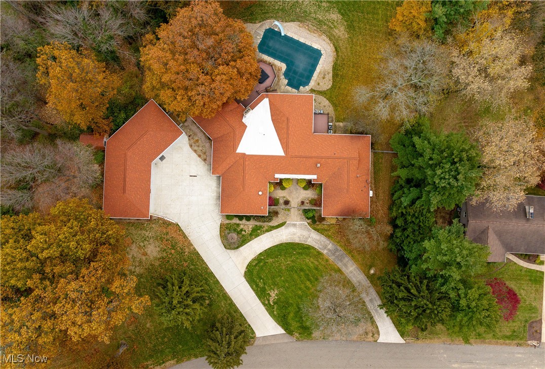 940 Knollwood Road NW