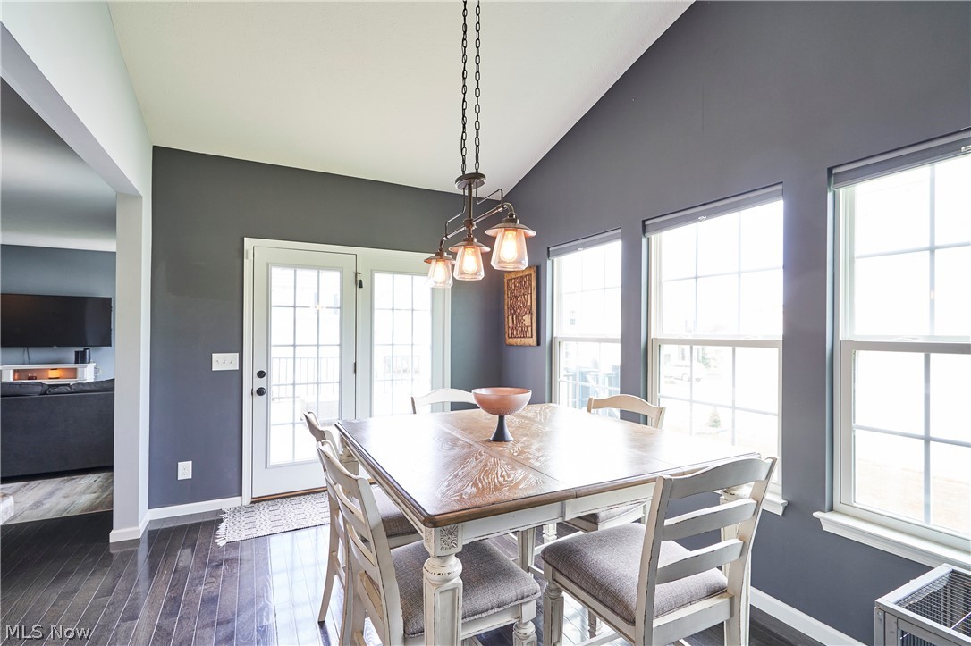 Easton Creek Condo - Residential