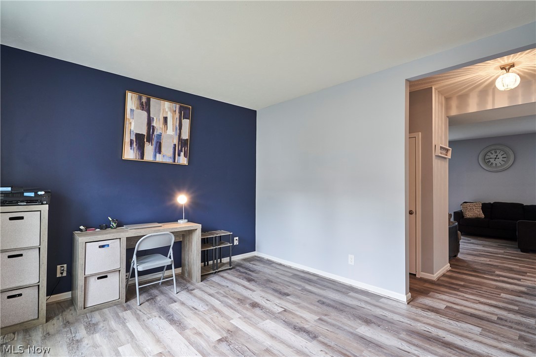 Easton Creek Condo - Residential