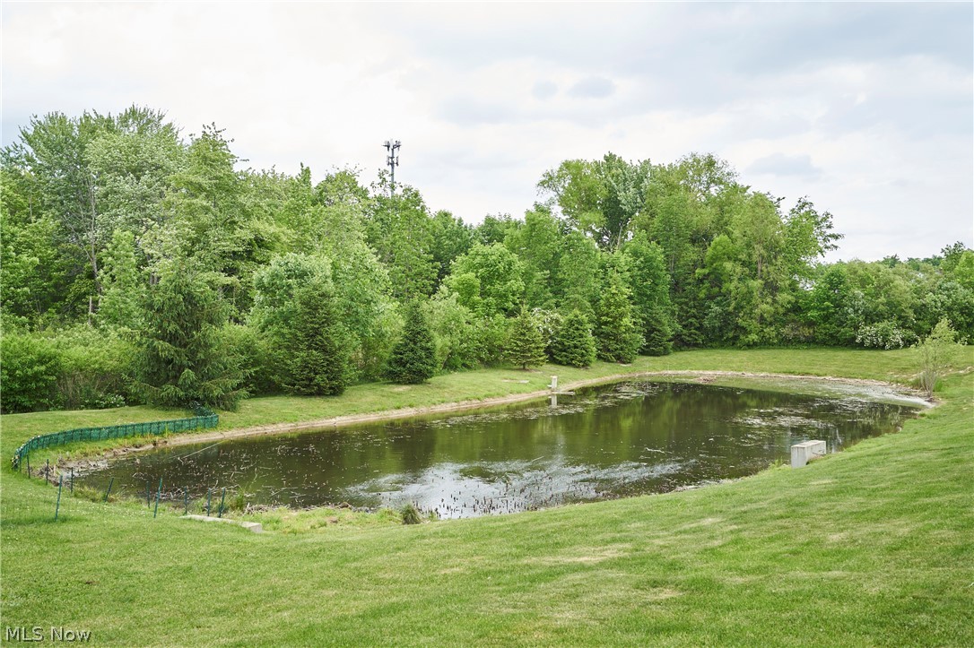 Easton Creek Condo - Residential