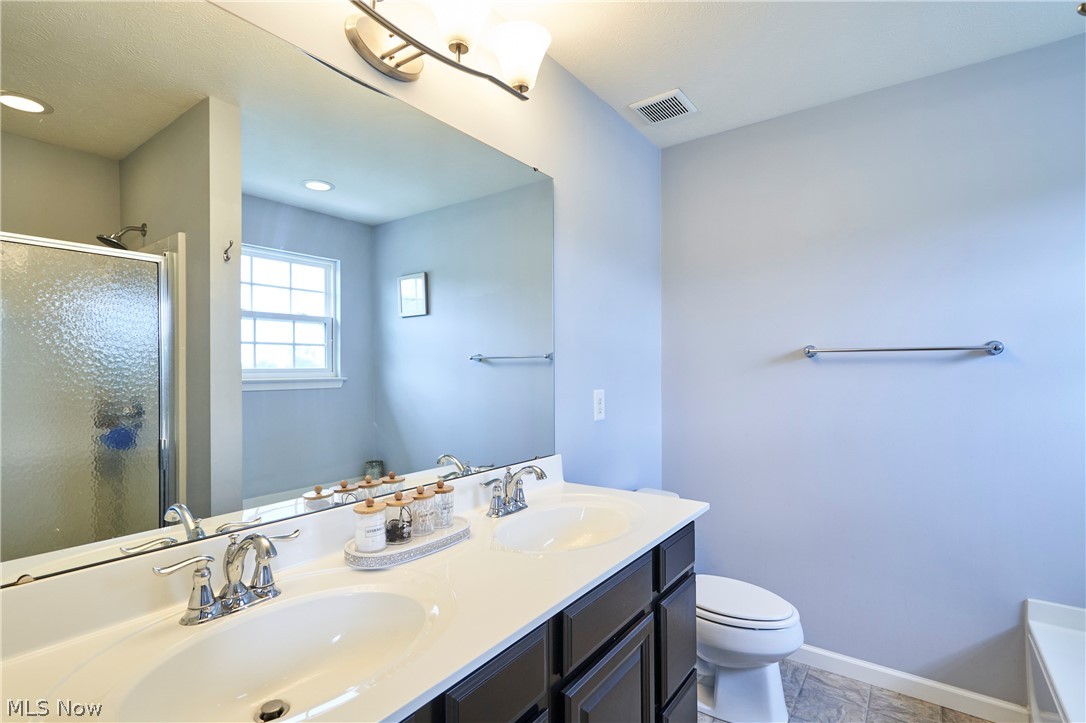 Easton Creek Condo - Residential