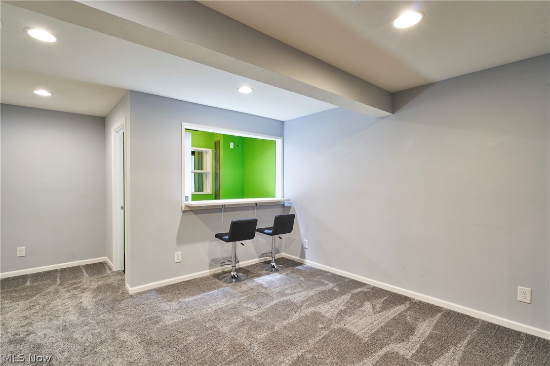 Easton Creek Condo - Residential