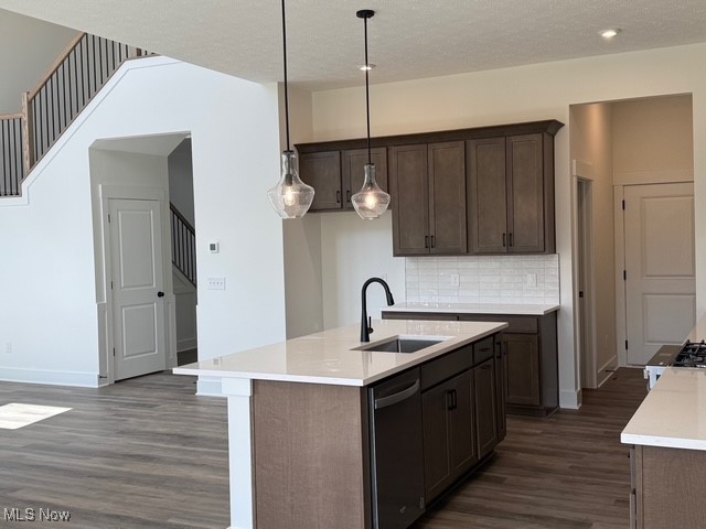 4352 Palomar Lane