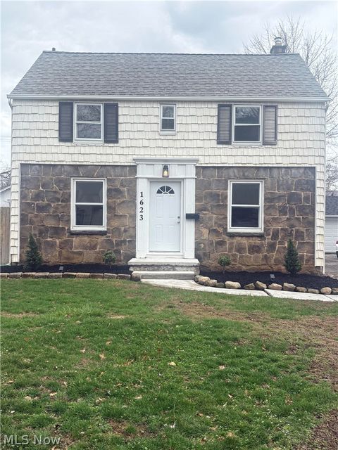 Photo of 1623 23rd Street, Cuyahoga Falls, OH 44223 (MLS # 5193101)