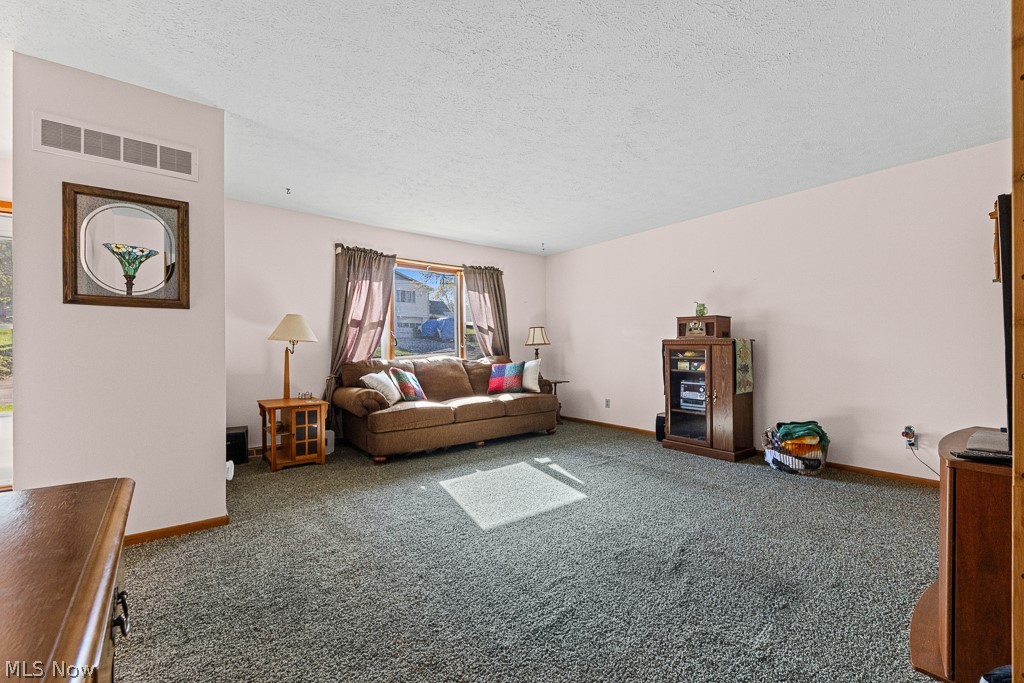 West Newton Ave Allotment - Residential Income