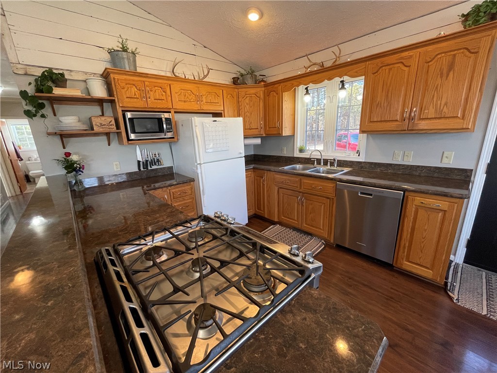 Jelloway Lake Sub - Residential