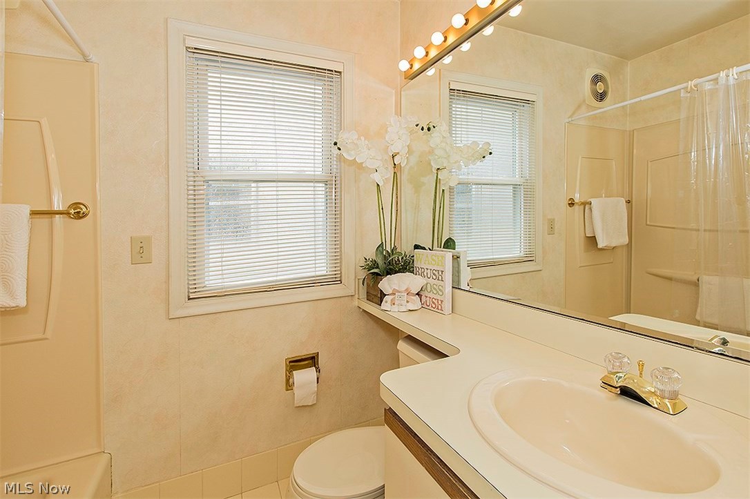 Quayle Telling Realty Companys - Residential