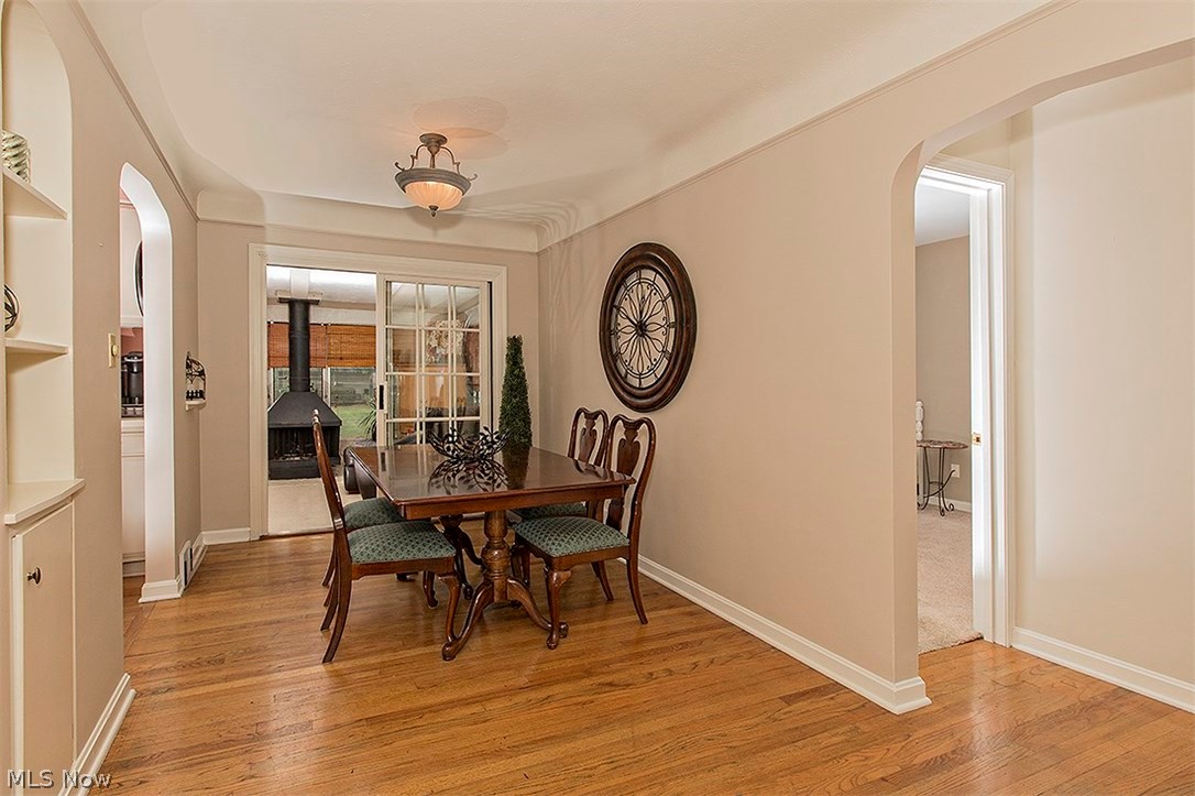 Quayle Telling Realty Companys - Residential