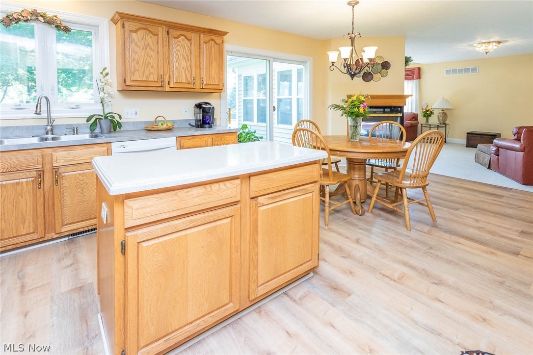 Thousand Oaks Estate Sub - Residential