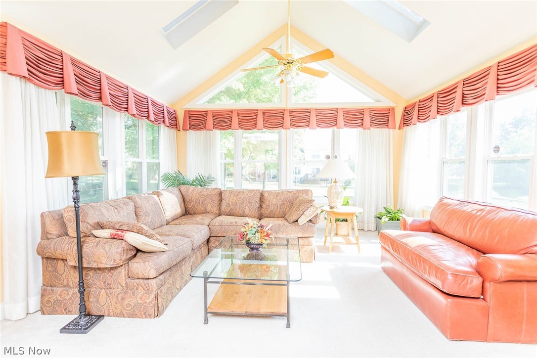 Thousand Oaks Estate Sub - Residential