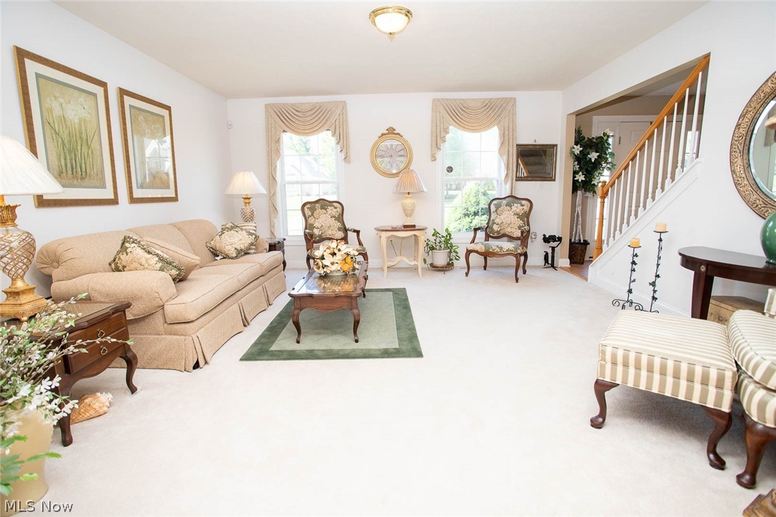 Thousand Oaks Estate Sub - Residential