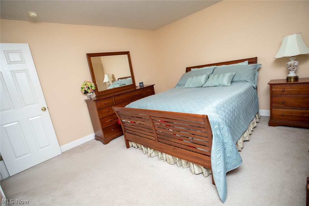 Thousand Oaks Estate Sub - Residential