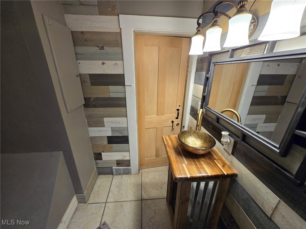 Portage Path - Residential Income
