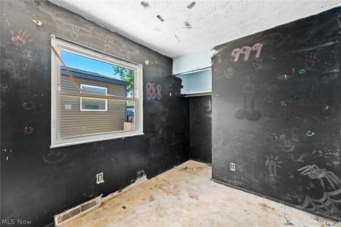 Tiny photo for 152 Kreiner Avenue, Akron, OH 44312 (MLS # 5217750)