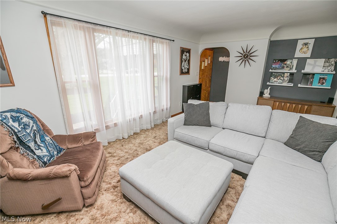 Emerman Corporations Delsey D - Residential