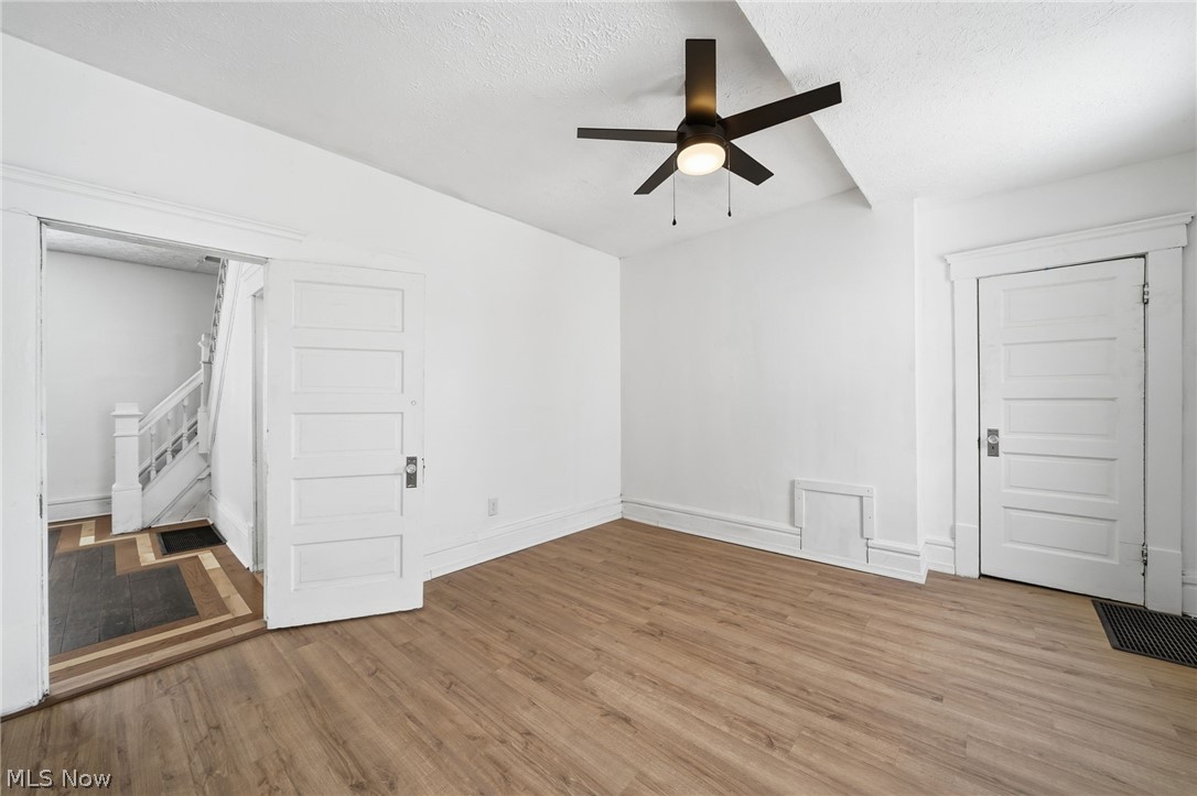 Kings Add - Residential Income