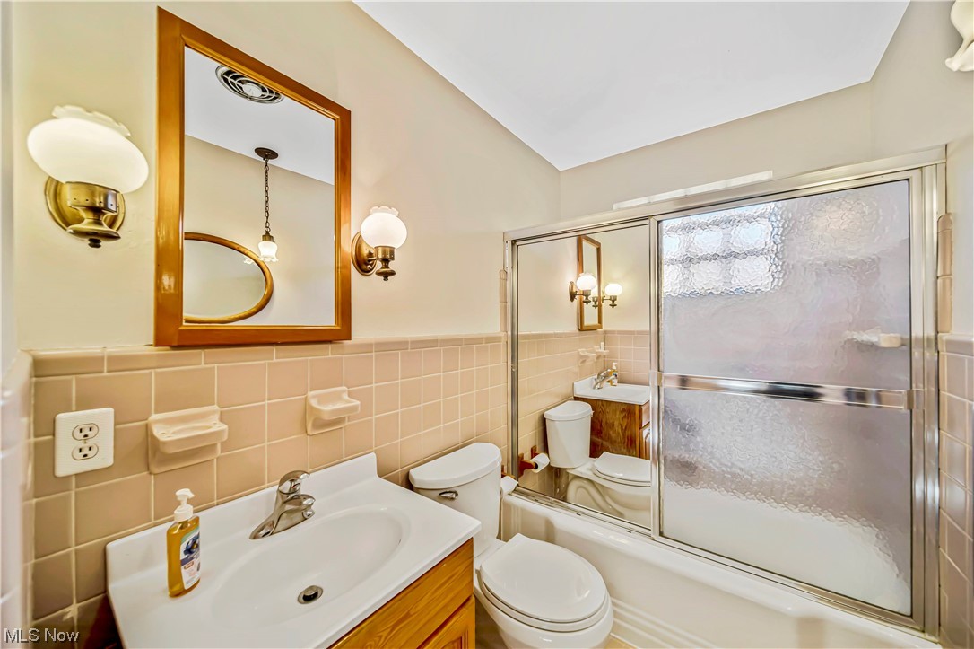 Gilchrists Brookwood Beach Estates - Residential