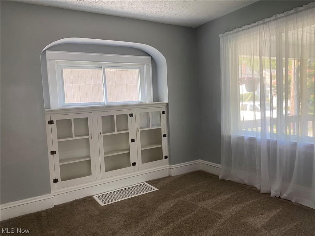 Eastlawn - Residential