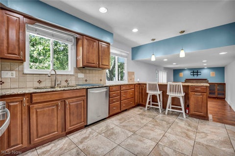 Tiny photo for 5660 Elm Hill Drive, Solon, OH 44139 (MLS # 5240292)