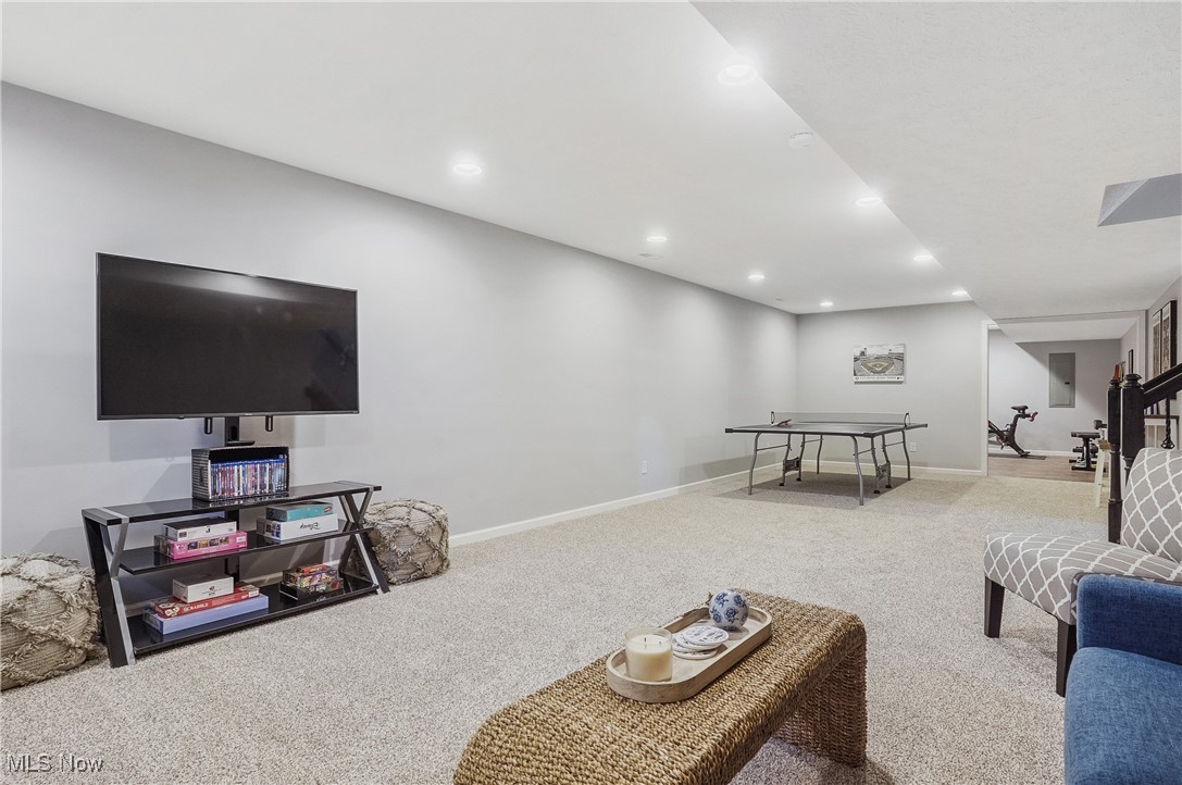 7936 Megan Meadow Drive, Hudson, Ohio image 34