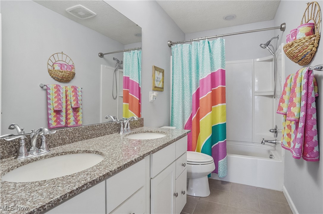 7936 Megan Meadow Drive, Hudson, Ohio image 25