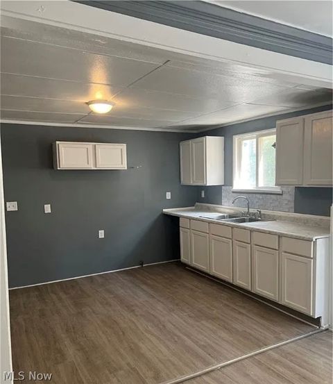 Tiny photo for 3461 E 143rd Street, Cleveland, OH 44120 (MLS # 5210461)