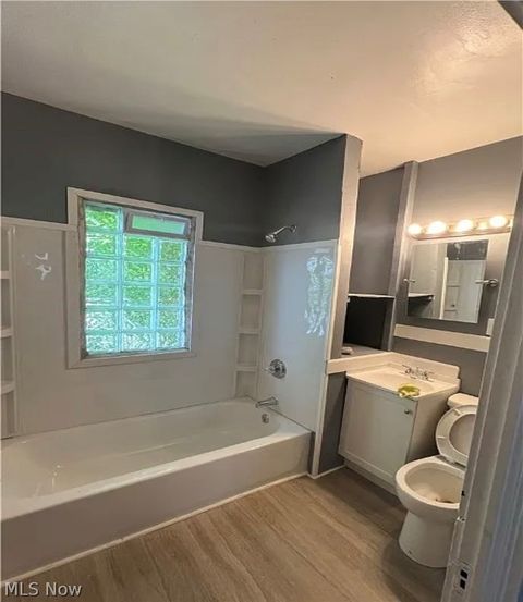 Tiny photo for 3461 E 143rd Street, Cleveland, OH 44120 (MLS # 5210461)