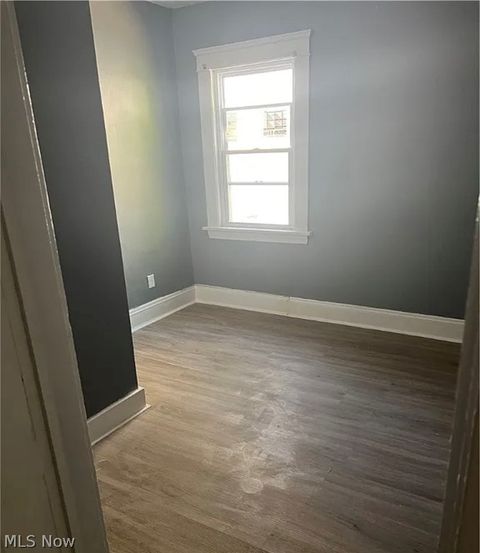 Tiny photo for 3461 E 143rd Street, Cleveland, OH 44120 (MLS # 5210461)