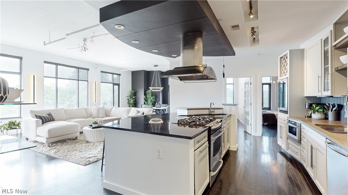 Northside Lofts Condo I - Residential