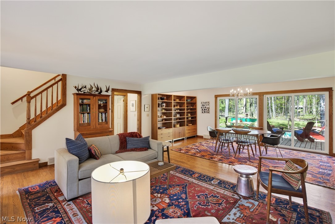 Roy & Pauline E Browns Woodcr - Residential