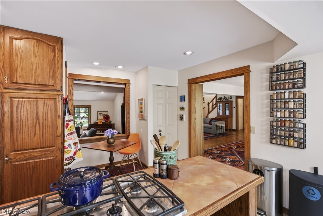 Roy & Pauline E Browns Woodcr - Residential