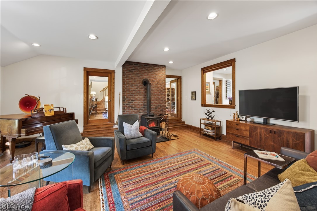 Roy & Pauline E Browns Woodcr - Residential