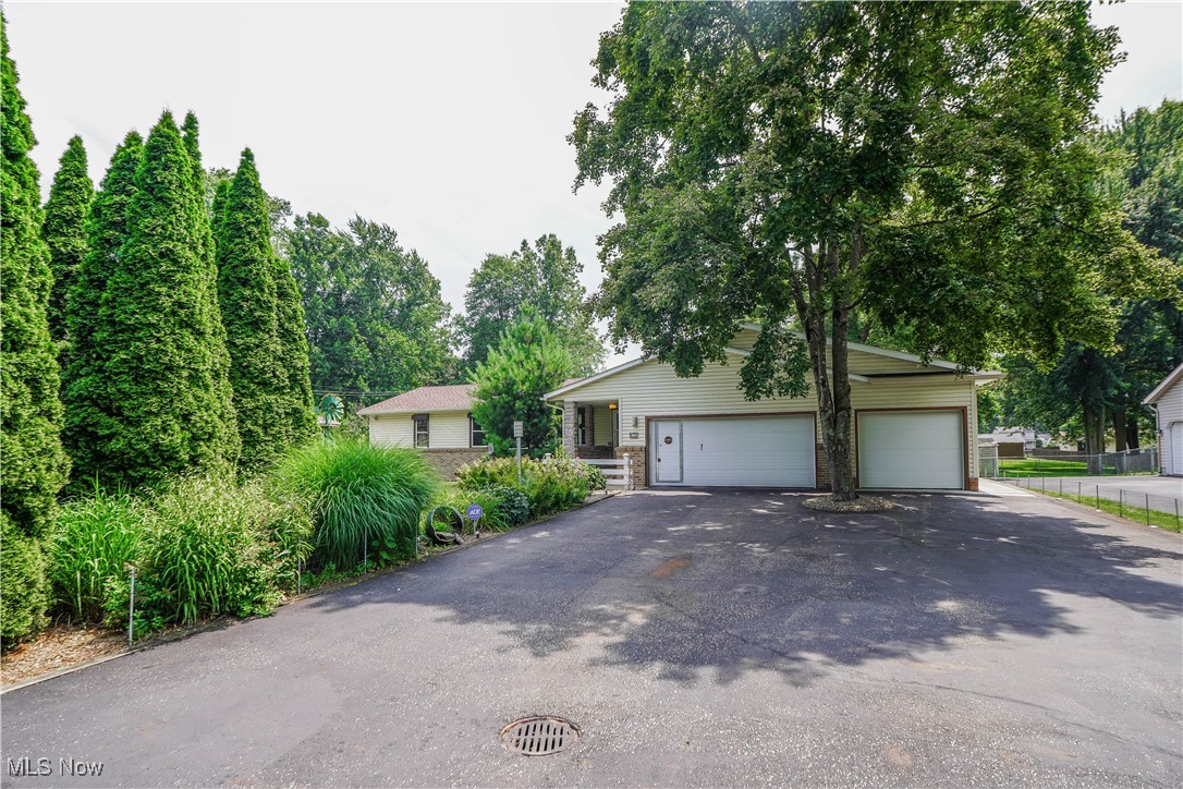 Turkeyfoot Lake Estate #1 - Residential