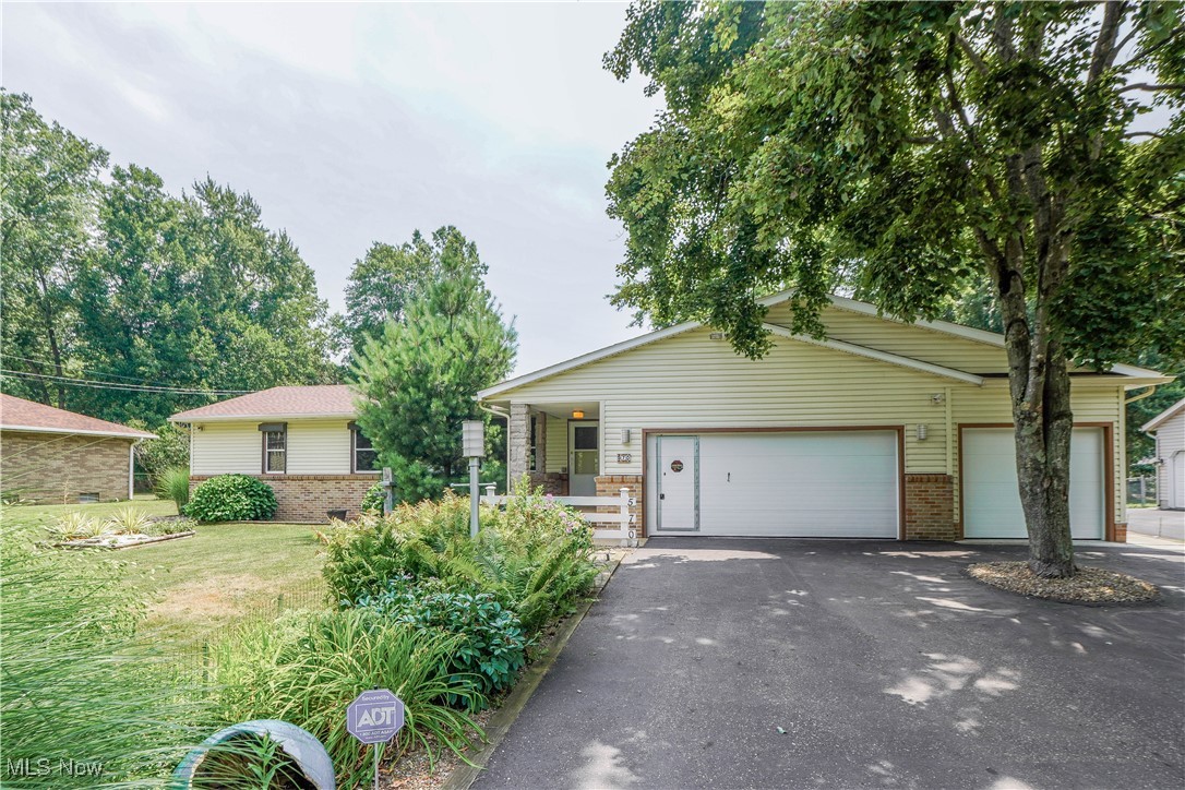 Turkeyfoot Lake Estate #1 - Residential