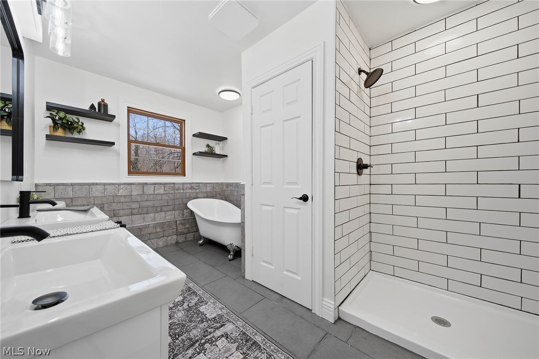 Ruhama Heights - Residential